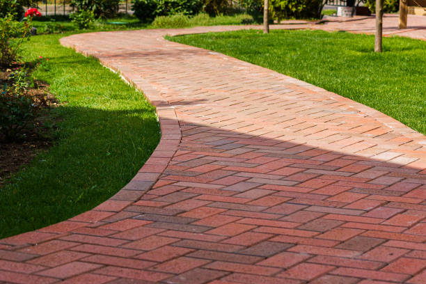 Best Best Driveway Pavers  in Smithville Sanders, IN